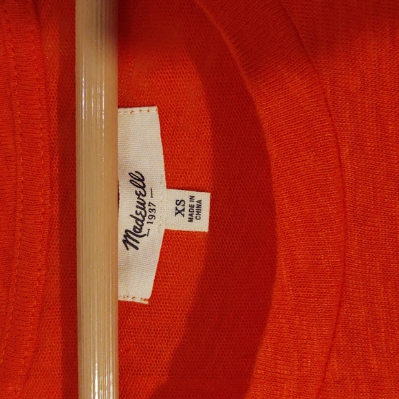 Madewell Muscle Tee - Picture 2 of 6